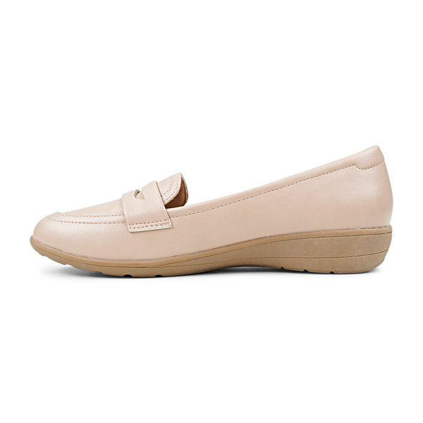 Bata GRETEL Flat Closed Shoe for Women - Main Image