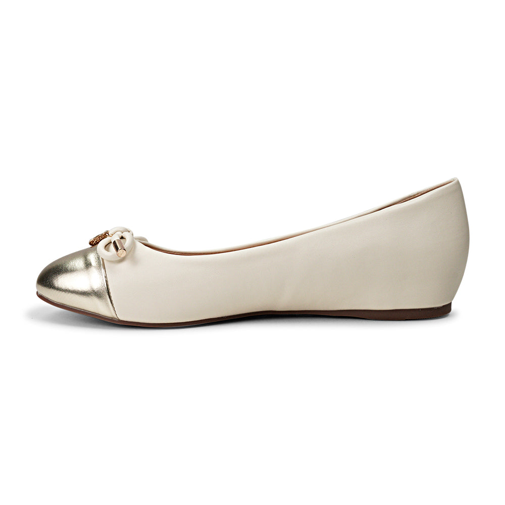 BATA (WOMEN) TEVIA LADIES CLOSED BALLERINA