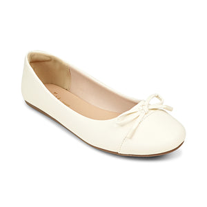 BATA WHITE BALLERINA