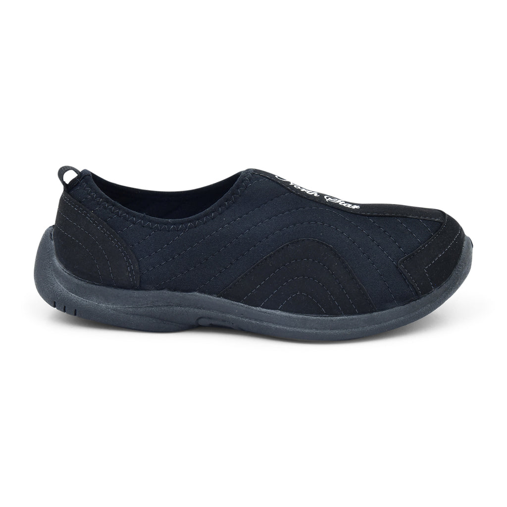 North Star Canvas Slip-On Sneaker for Women - batabd