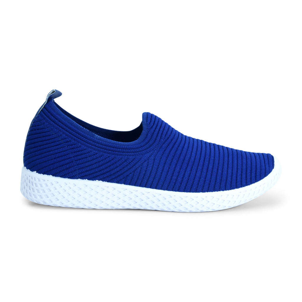 North Star Stretchy Slip-On Shoe for Women - batabd