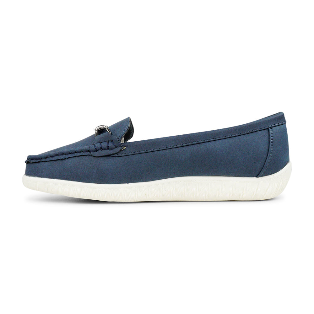 Bata SILVIA Loafer-Type Closed Shoe for Women
