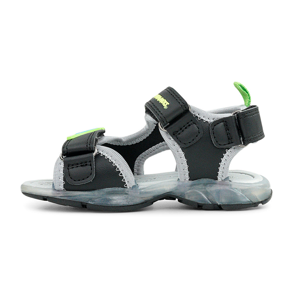 Kids sandal deals