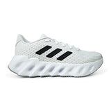 ADIDAS SWITCH RUN W FTWWHT/CBLACK/HALSIL INTERNATIONAL SPORTS