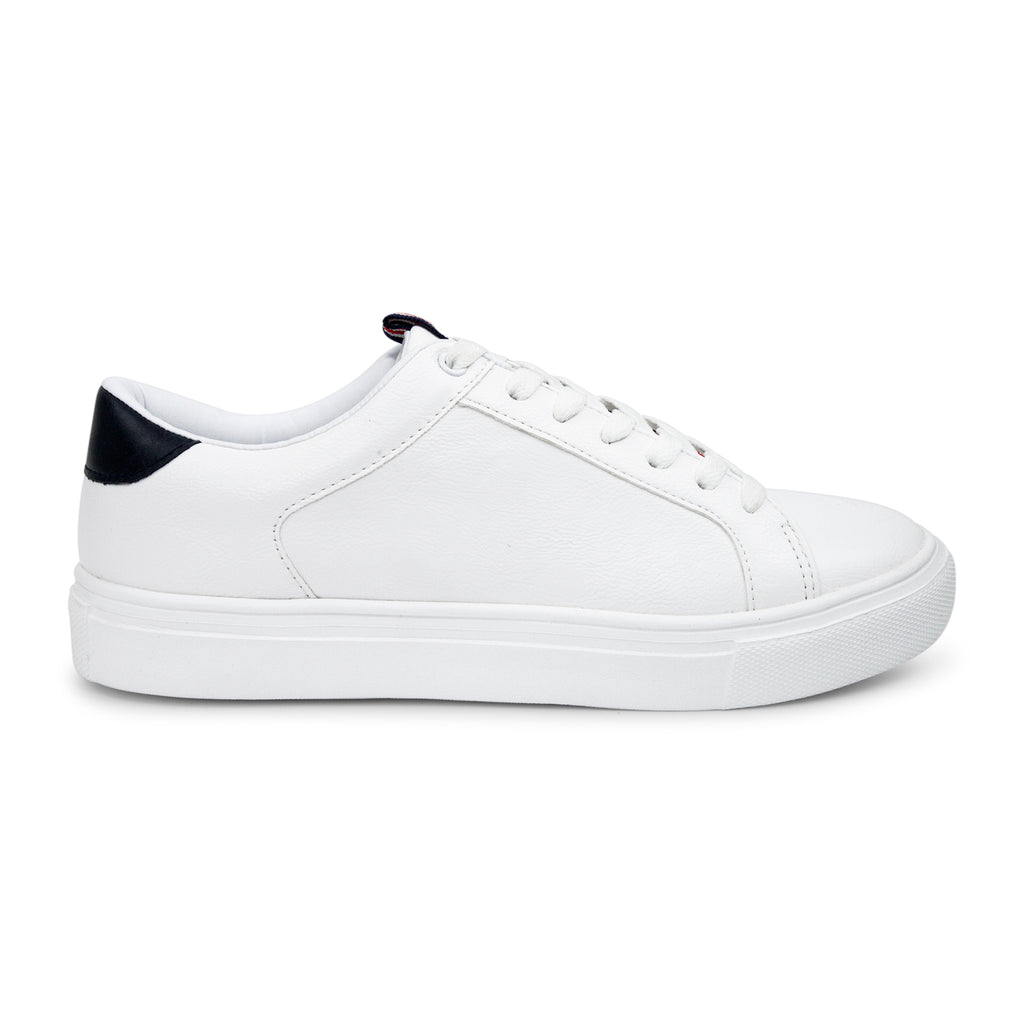 Bata sneakers shoes Clearance