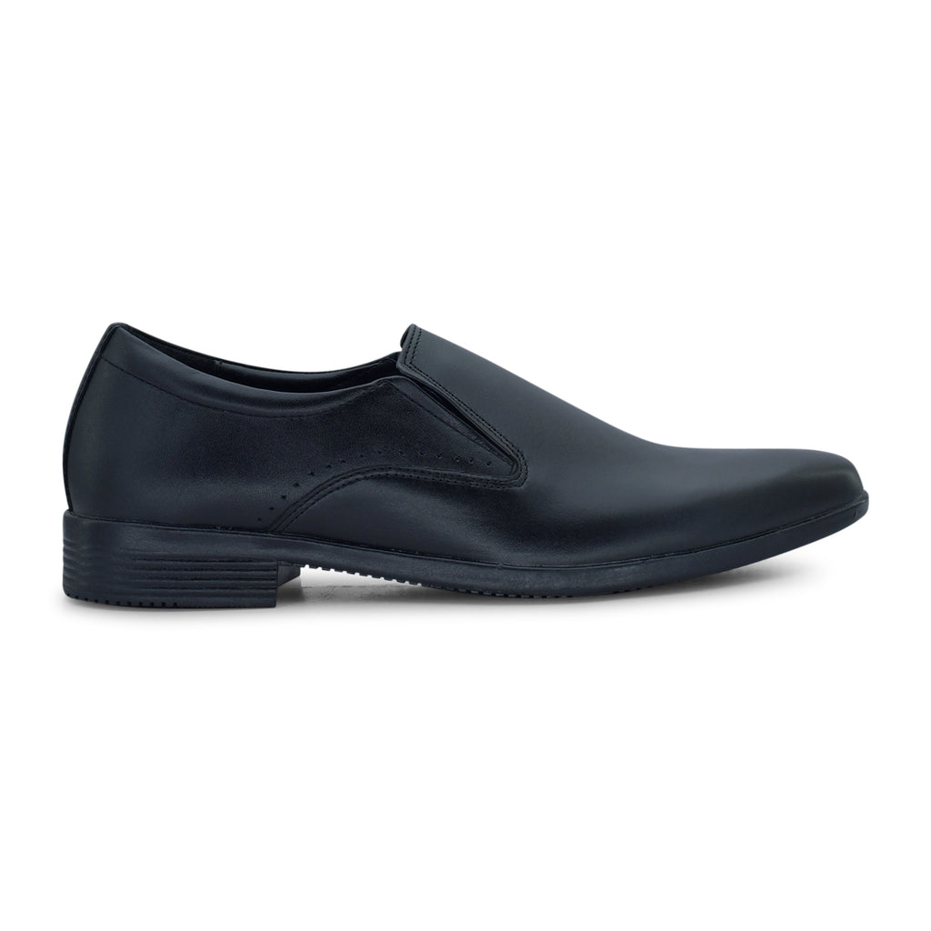 Bata Slip-on Formal Shoe in Black