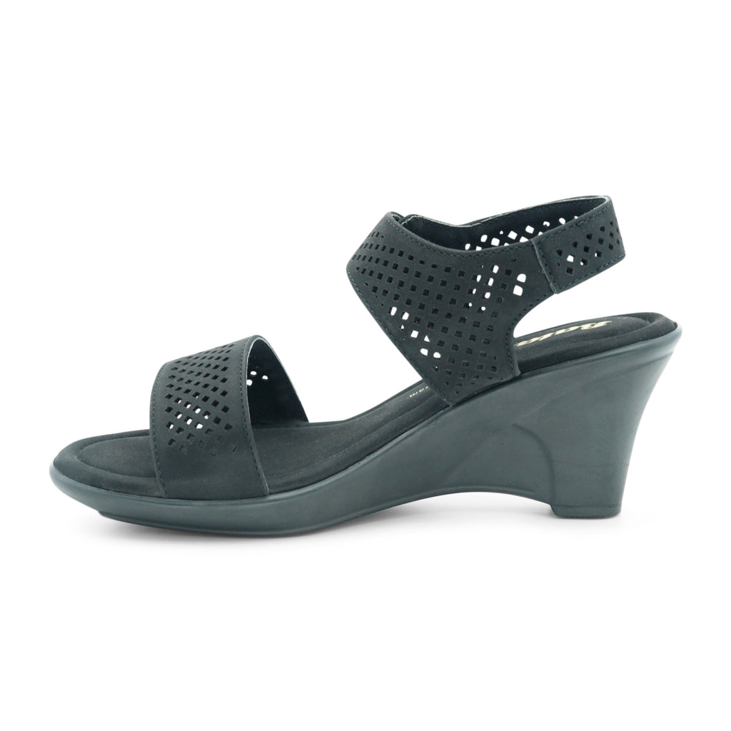 Bata MIRROR Women's Mid-Wedge Strap Sandal